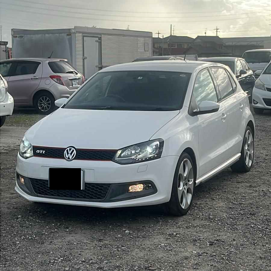 
								Volkswagen Polo GTI 2011 full									