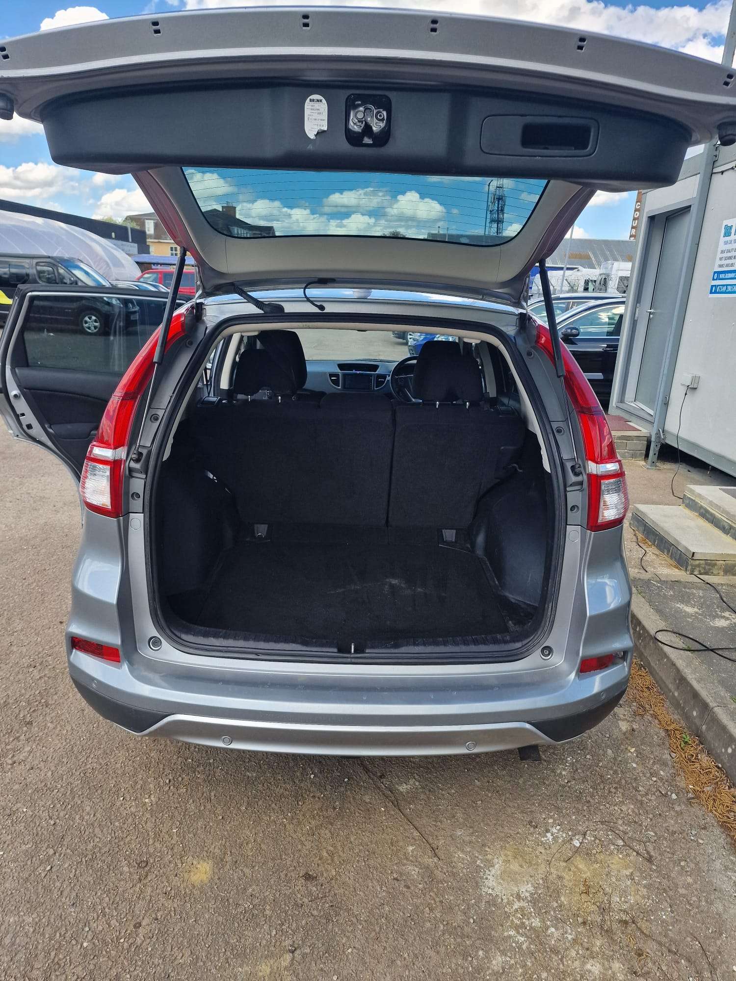
								Honda CR-V Grey 2016 Man. full									