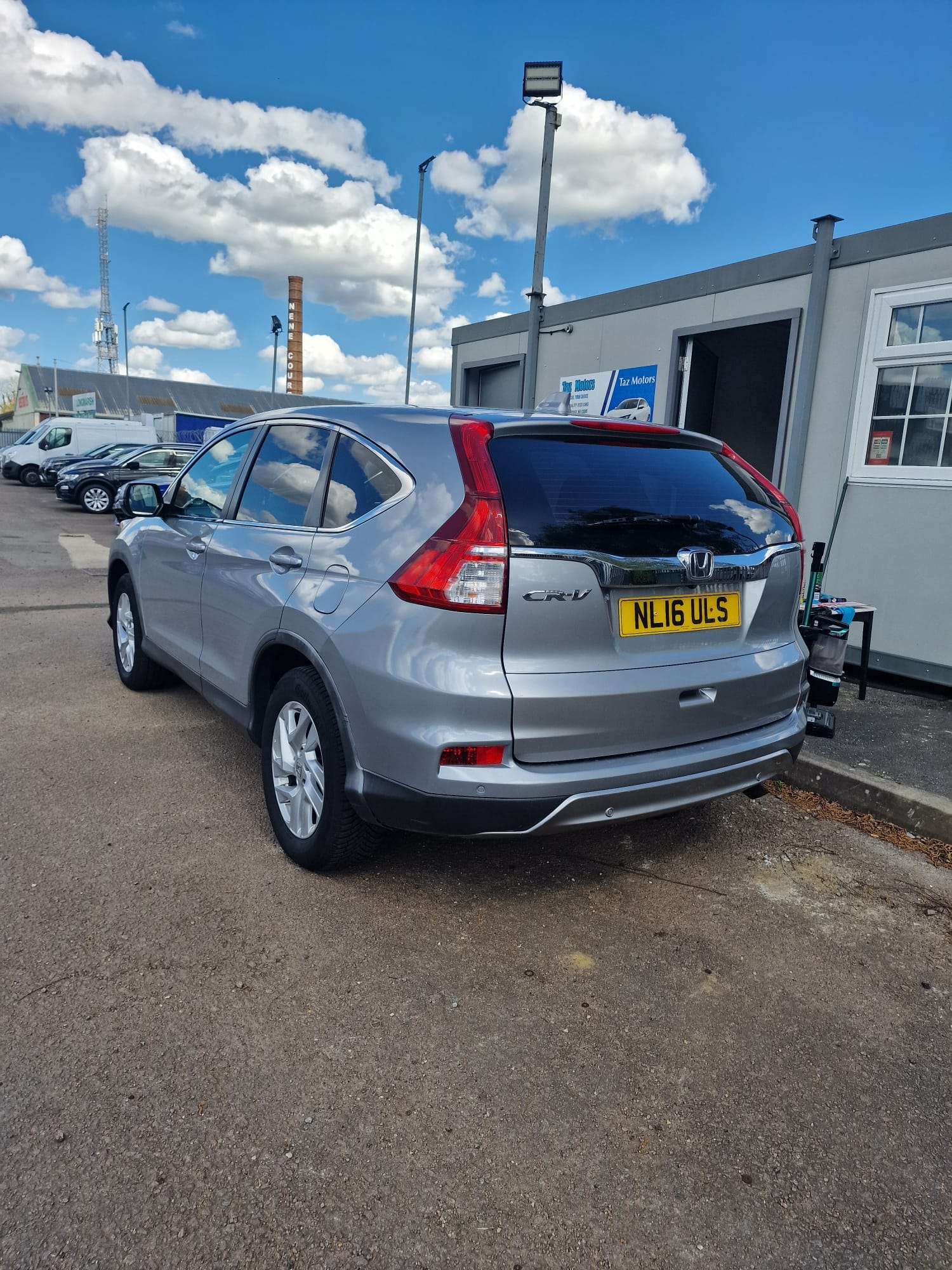 
								Honda CR-V Grey 2016 Man. full									
