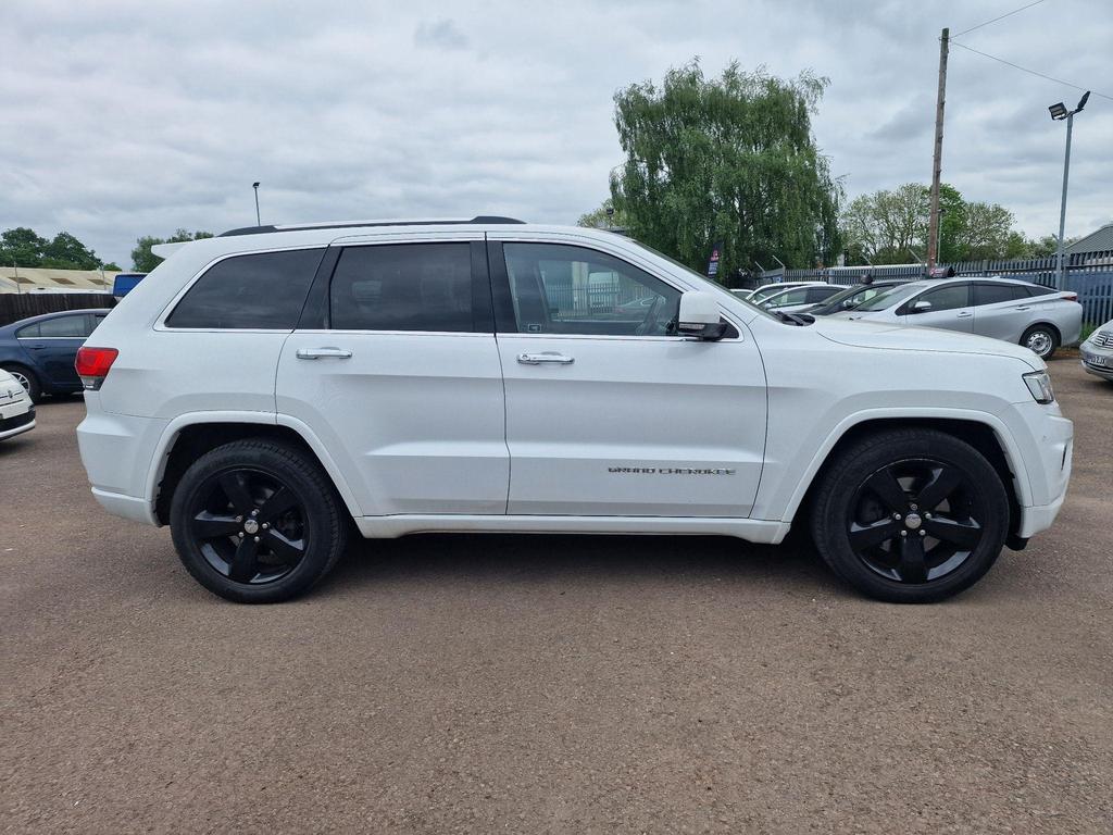 
								Jeep Grand Cherokee 2015 Auto White full									
