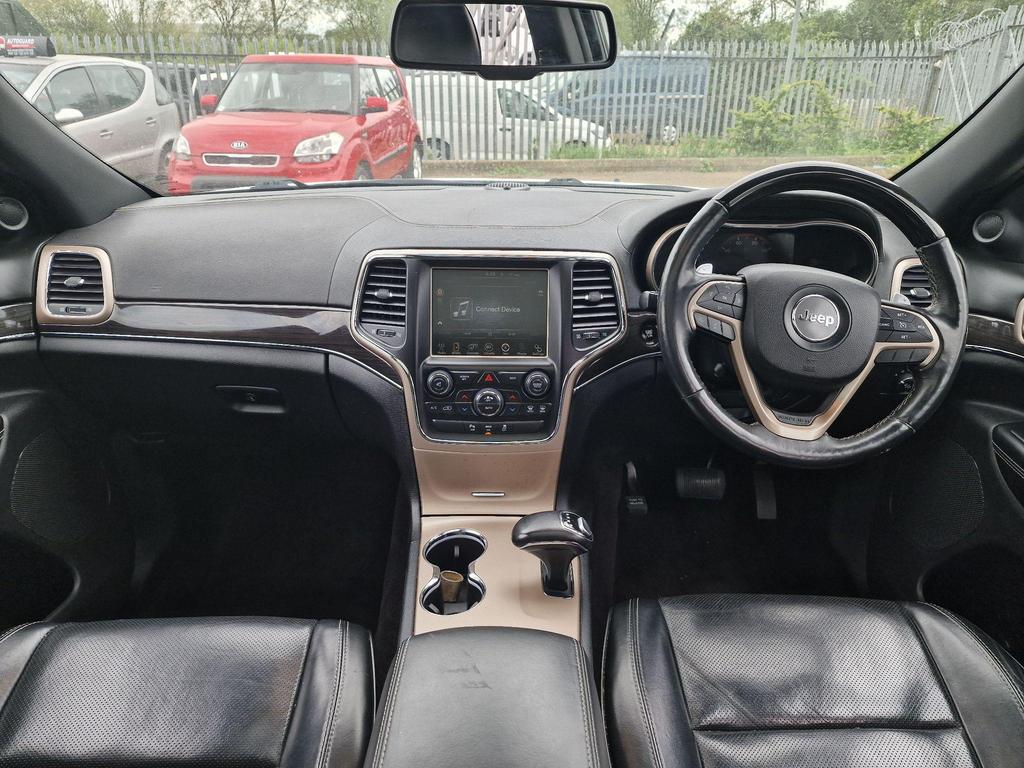 
								Jeep Grand Cherokee 2015 Auto White full									