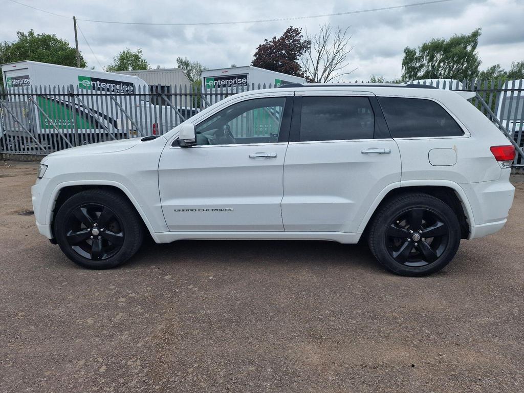 
								Jeep Grand Cherokee 2015 Auto White full									